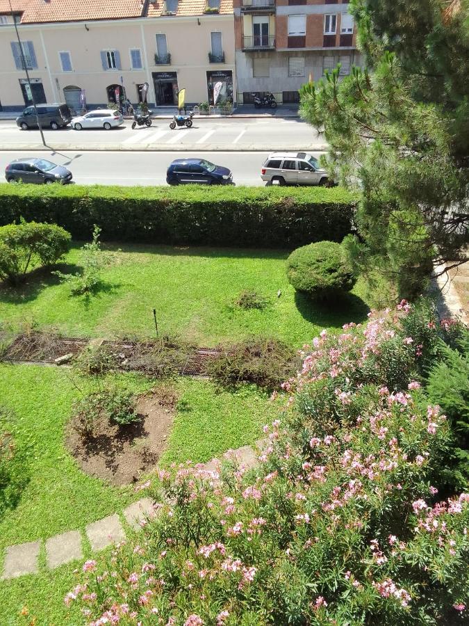 Double Room 700 Meter From The Stadium The House Of The Brave Milano Exteriör bild